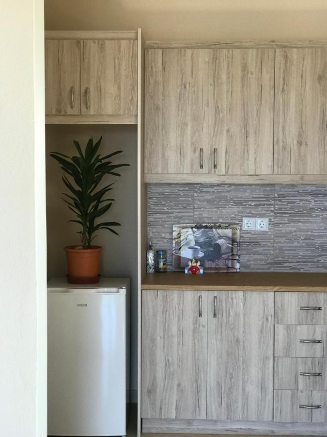 L.T. Apartment 5Th Street Sarande Ngoại thất bức ảnh