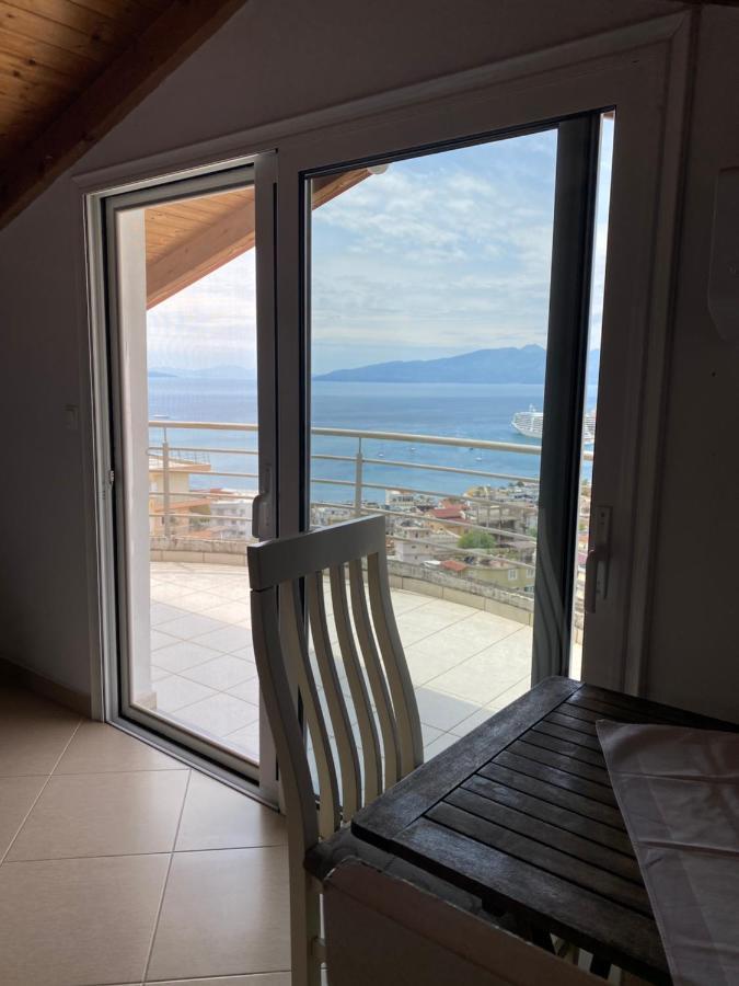 L.T. Apartment 5Th Street Sarande Ngoại thất bức ảnh