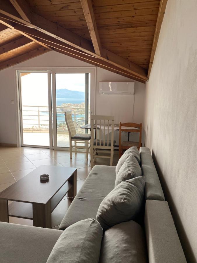L.T. Apartment 5Th Street Sarande Ngoại thất bức ảnh