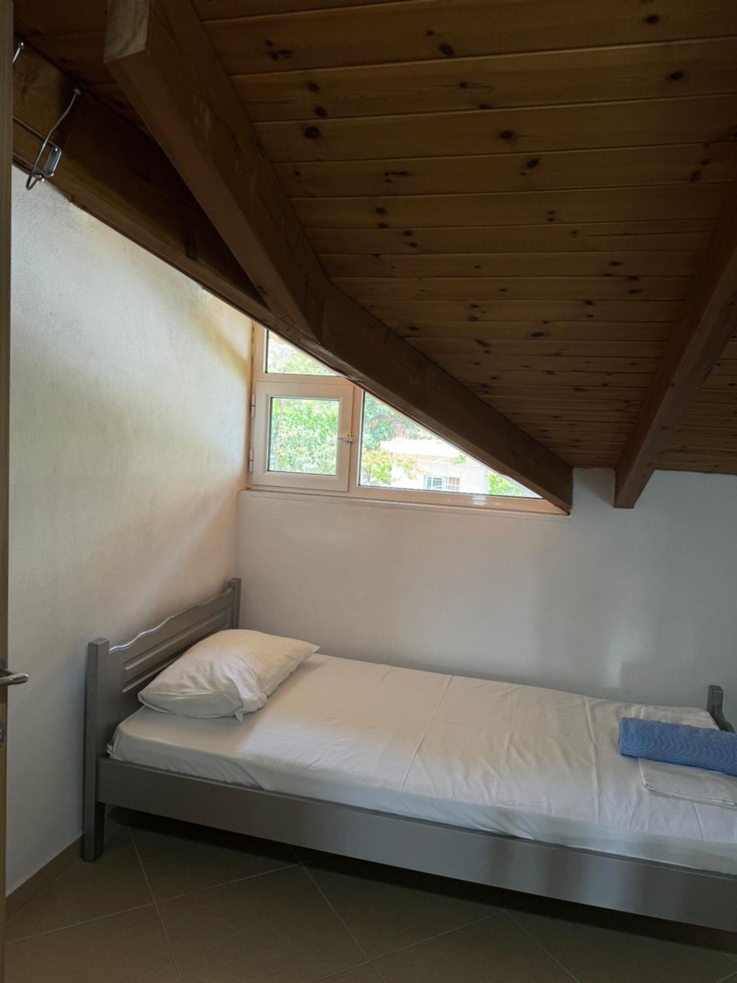 L.T. Apartment 5Th Street Sarande Ngoại thất bức ảnh