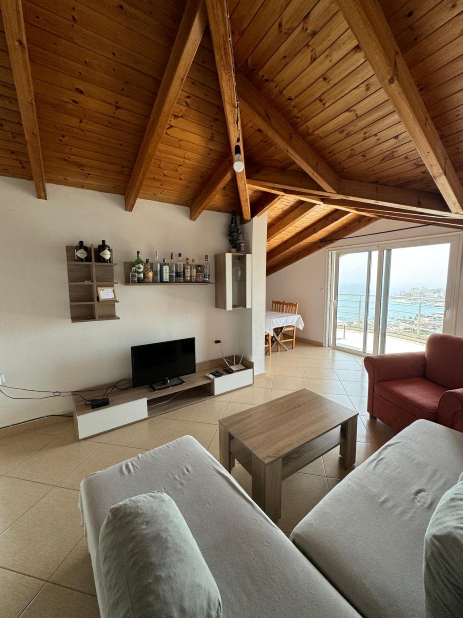 L.T. Apartment 5Th Street Sarande Ngoại thất bức ảnh